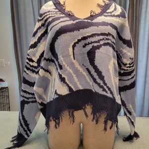 NEW Just Polly NY FRAYED TRIM V-NECK SWEATER-SIZE: Large - NWT